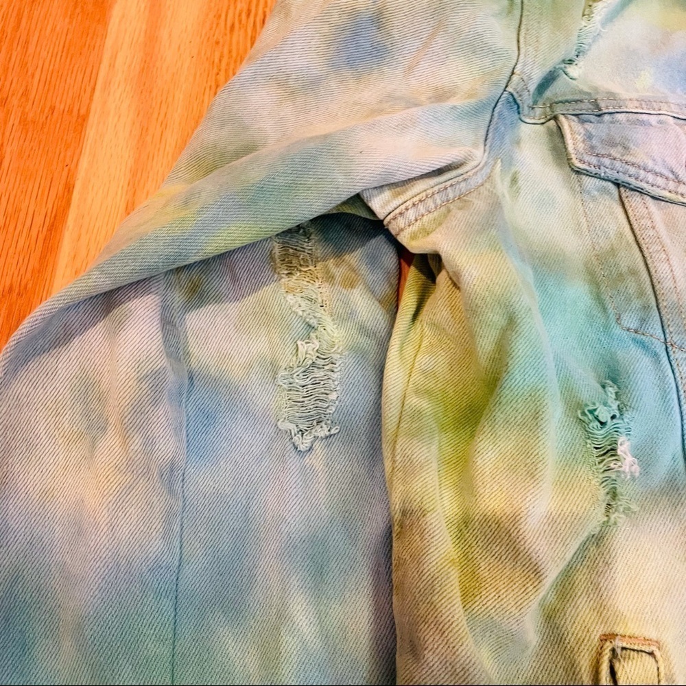 Festival Hand tie dyed distressed ripped jean jacket M - Picture 14 of 14